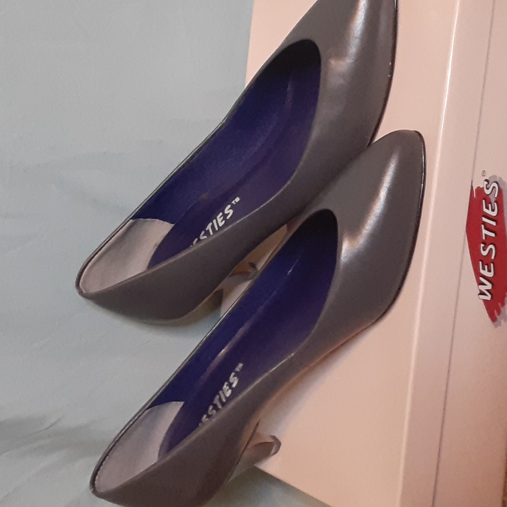 Formal shoes